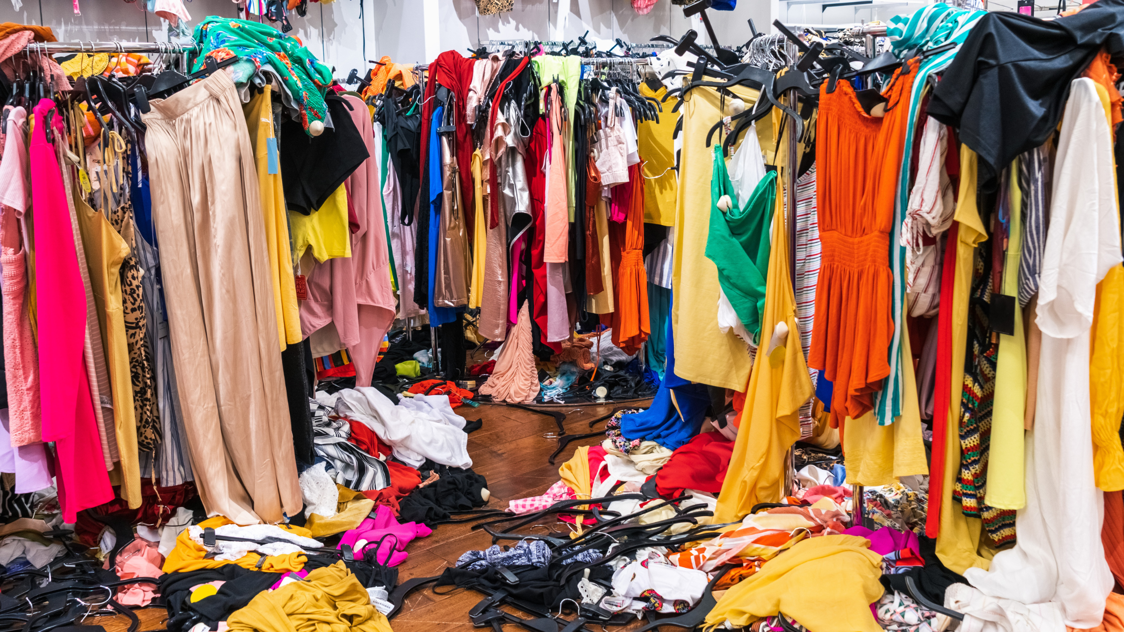 The Environmental Impact of Fast Fashion vs. Artisan Goods