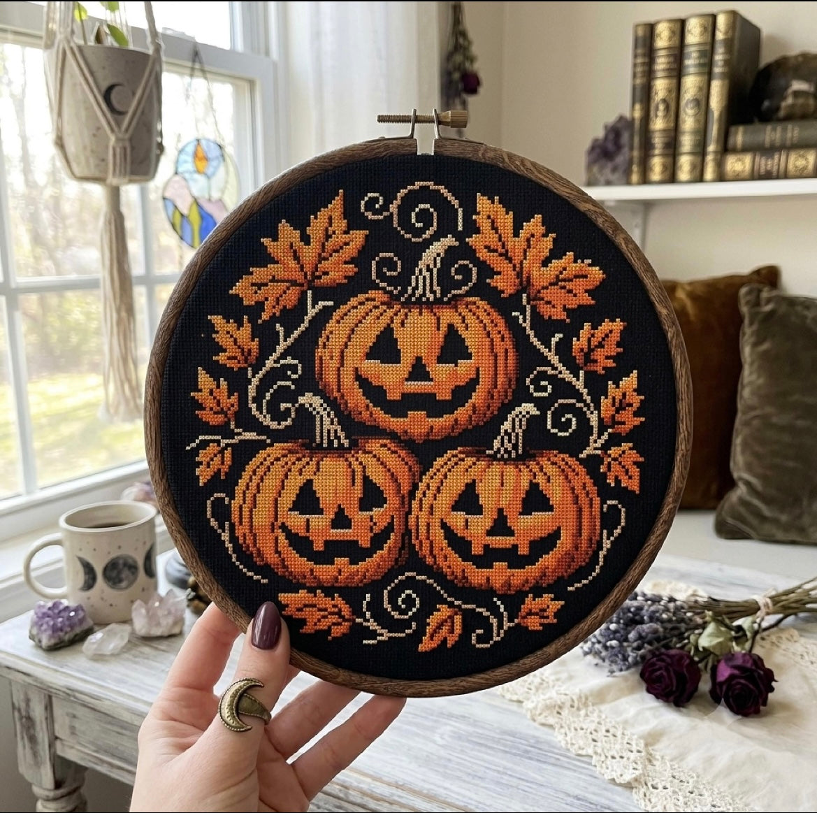 Three Smiling Pumpkins Decor