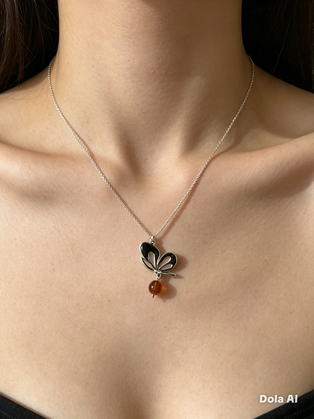 Freedom Pendant With Amber