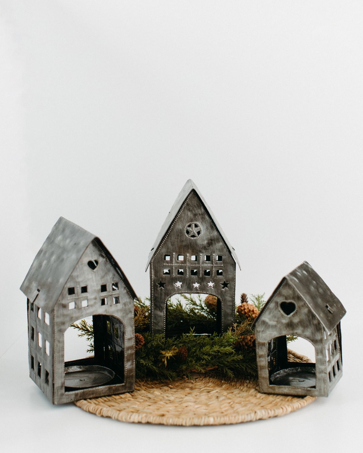Metal House Candleholder Set
