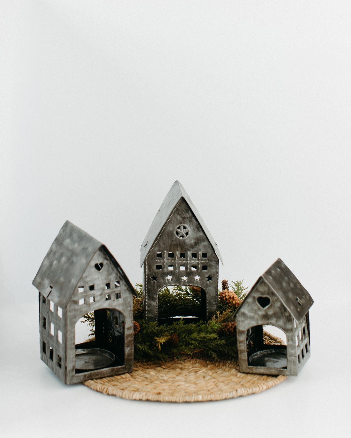 Metal House Candleholder Set