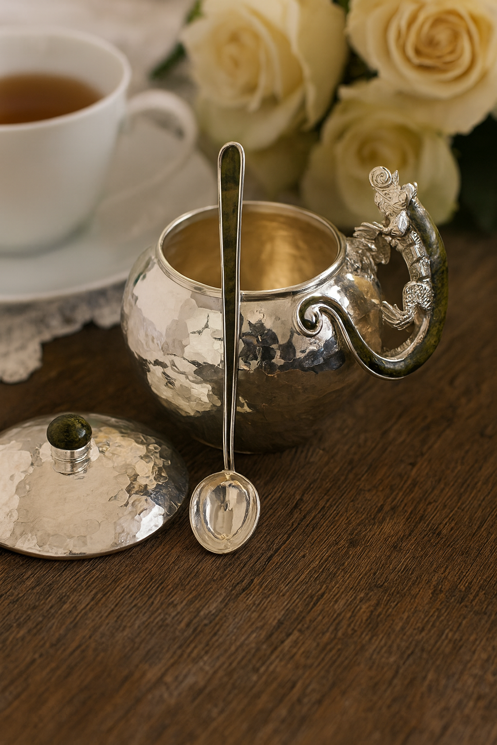 Sugar Bowl with Chameleon Accent