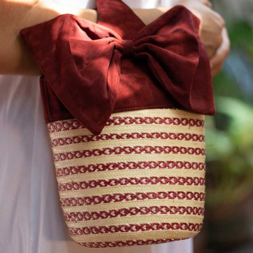 Maria's Ties