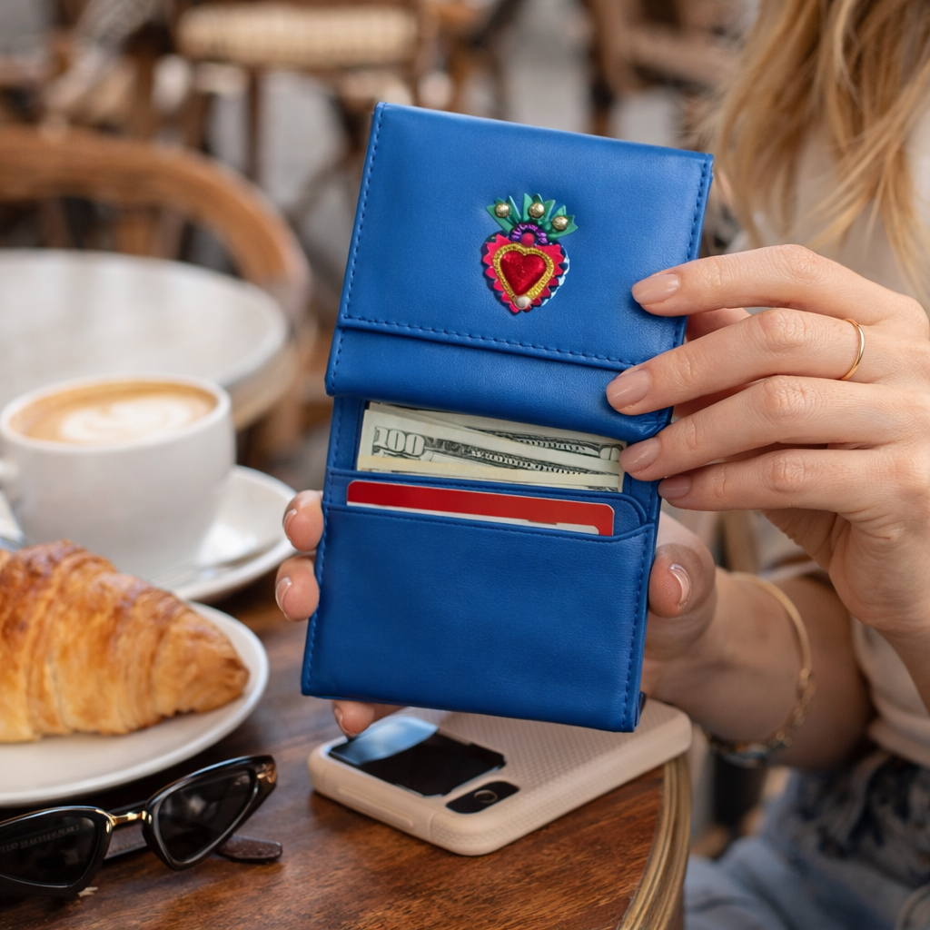 Blue “Corazón Divino” Leather Wallet – Blue Princess Edition