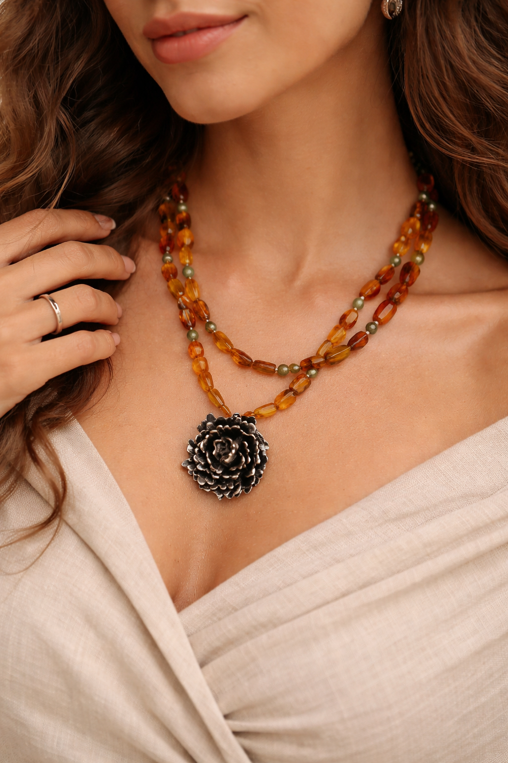 Cempasuchil Pendant Necklace Silver And Amber Product
