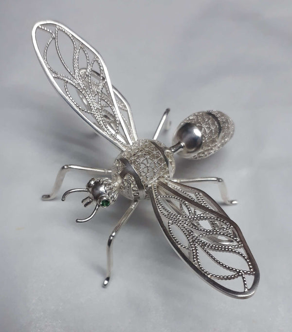 Flying Ant Filigree Brooch in Silver