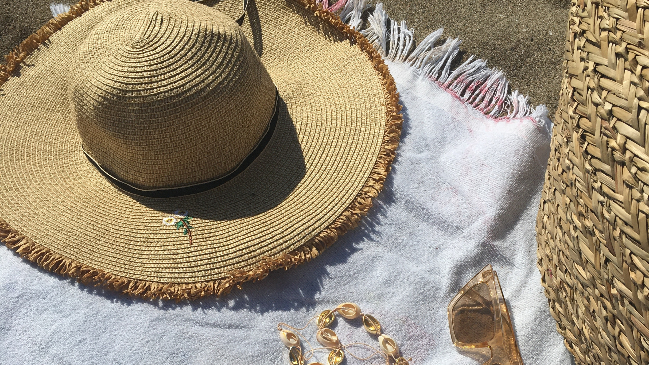 Summer is a lot more fun with Sustainable Fashion!