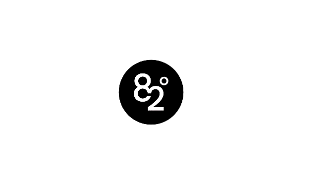 Studio 82°