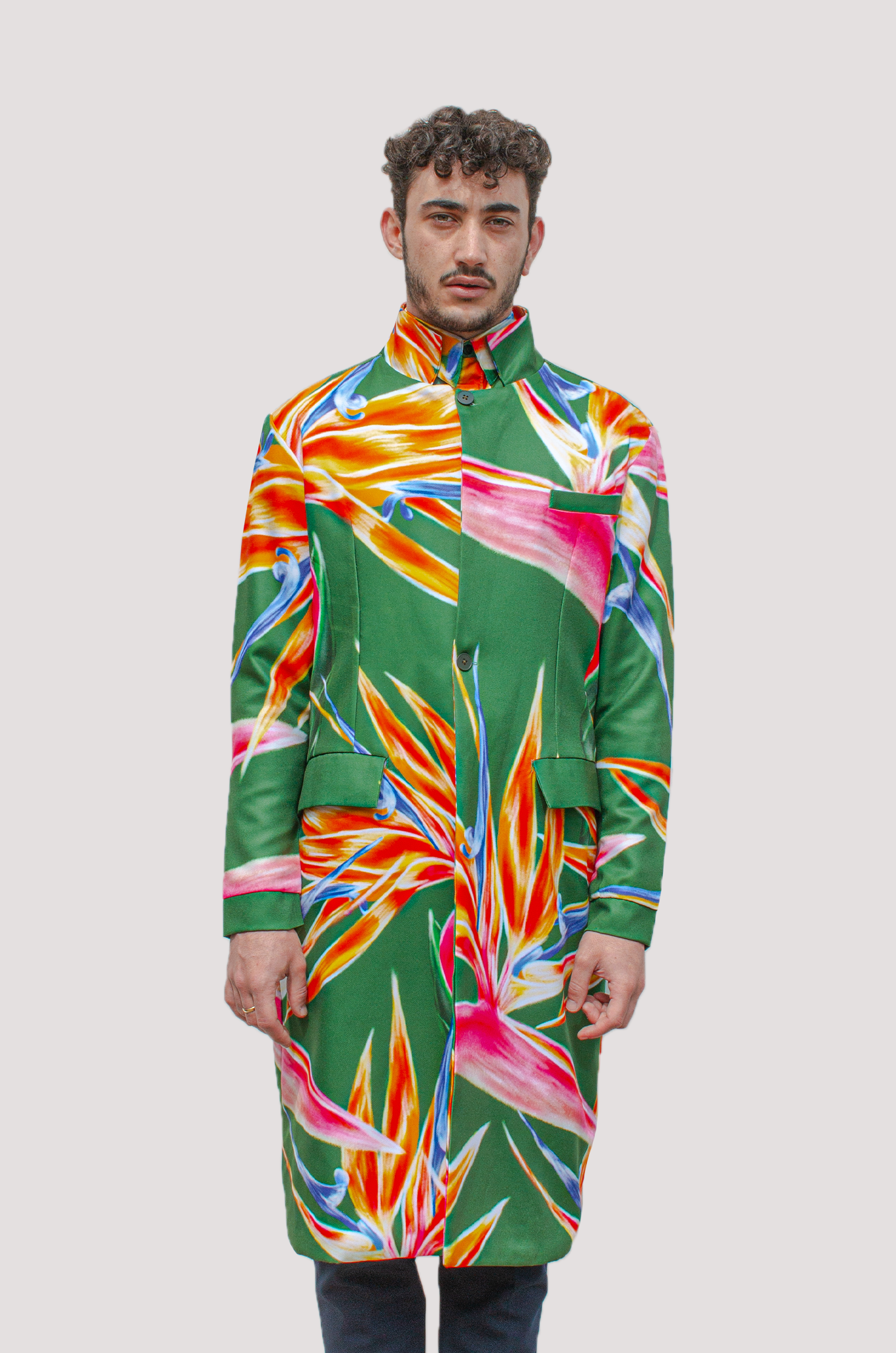 Ave del Paraiso Coat