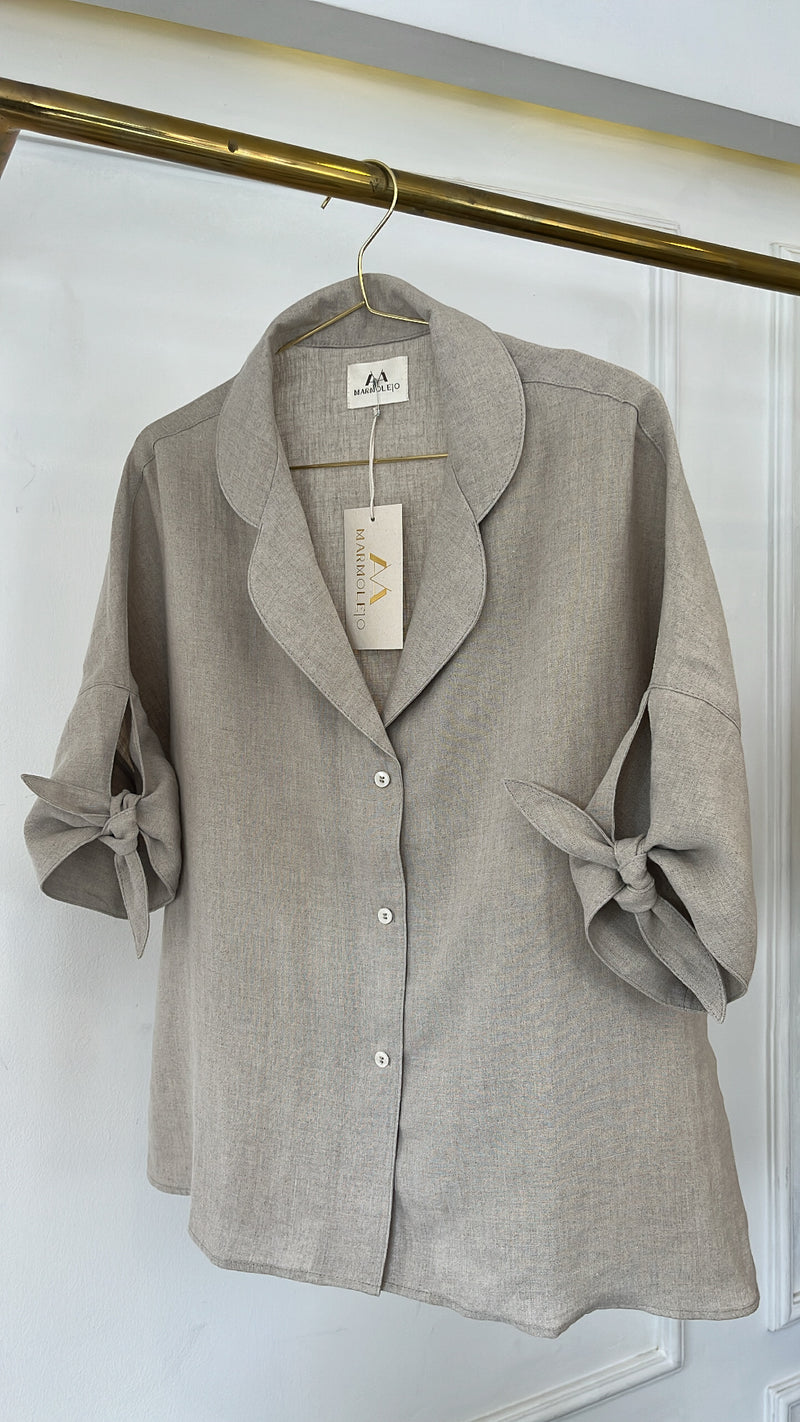 100% Linen Shirt With A Knotted Sleeves