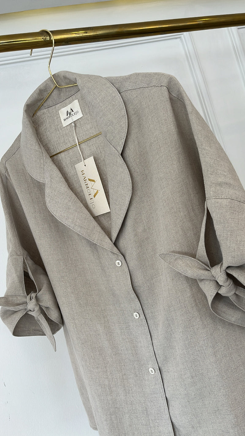 100% Linen Shirt With A Knotted Sleeves