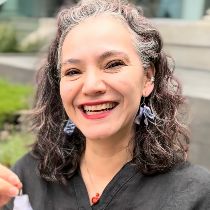 Hortensia Petal Earrings Product