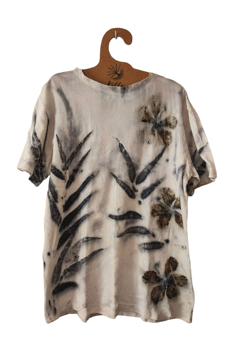 Basic Eco-Print Cotton T-Shirt with Natural Leaf Print – Sustainable Fashion
