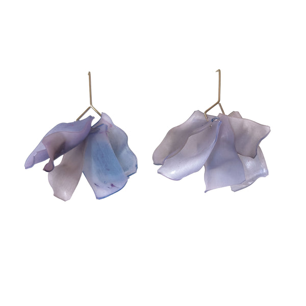 Hortensia Petal Earrings Product