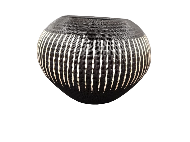 Handmade Lagrima Basket