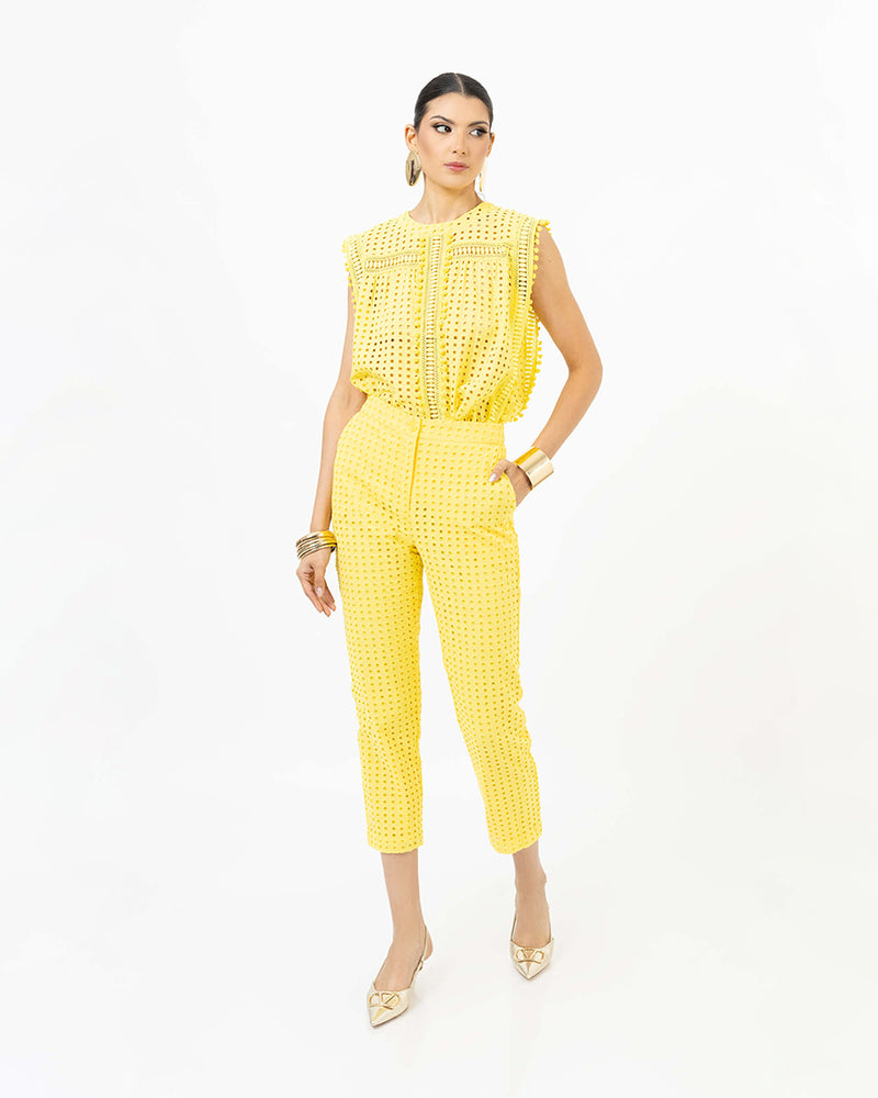 Sleeveless Trim Pom-Pom Blouse