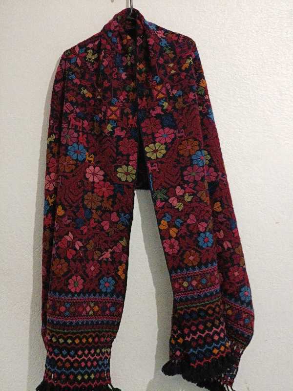 Superfine Handwoven Scarf in Natural Wool and Indigo