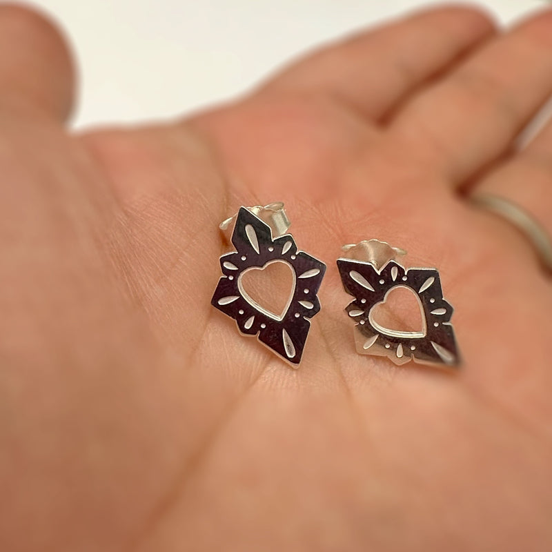 Shining Heart Stud Earrings