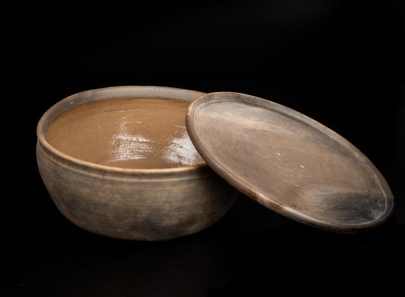 Clay Rice Pot with Lid