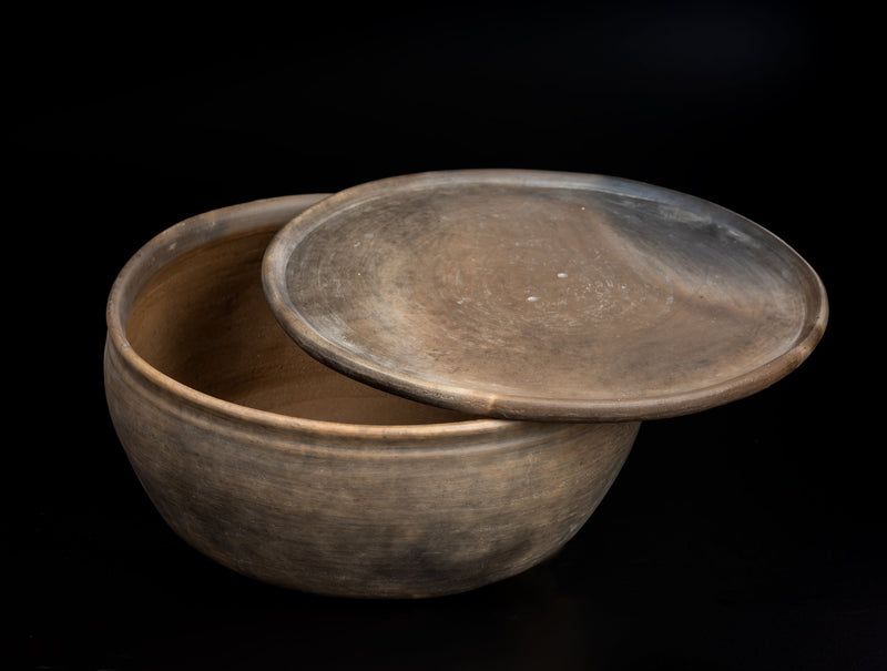 Clay Rice Pot with Lid