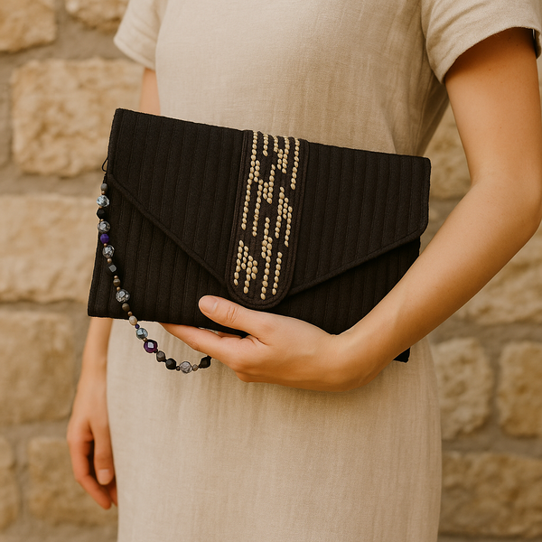 Black SinuForYou Beaded Clutch