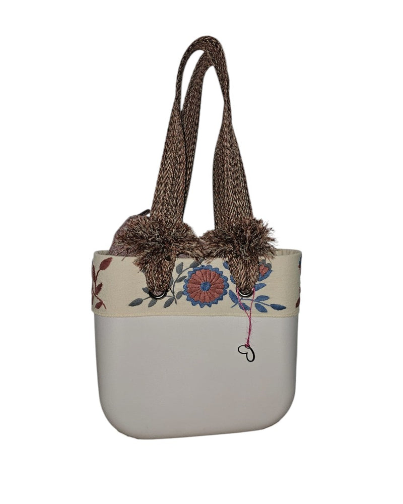 Special Edition Embroidered Bag Aguacatenango, Chiapas