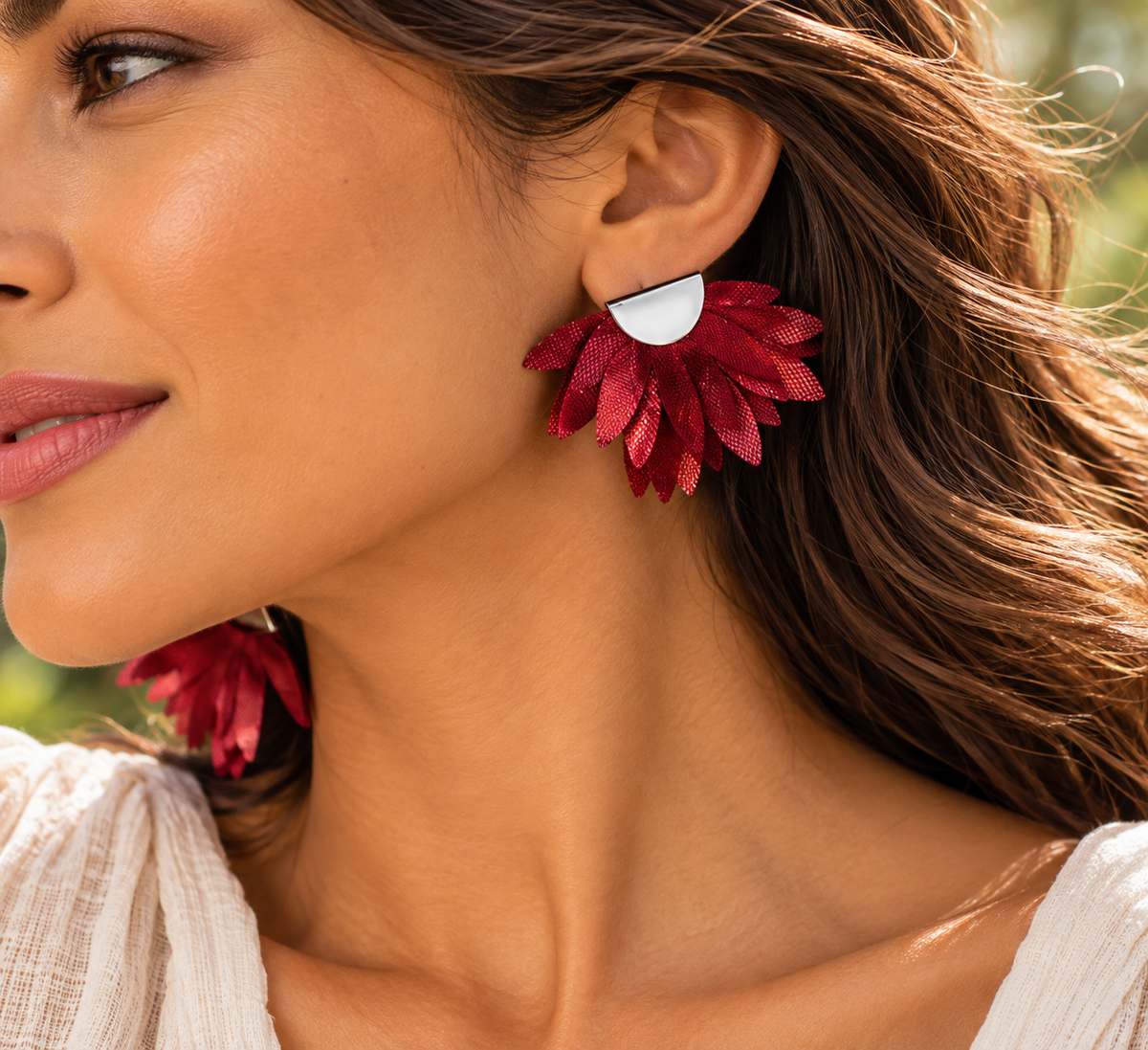 Studio Boutique.- Red Dahlia Earrings in Sterling Silver
