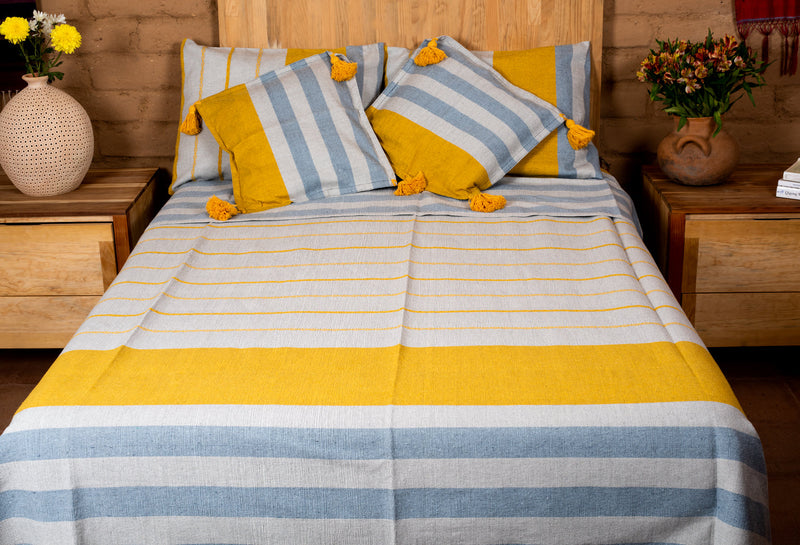 Handwoven Bed Set