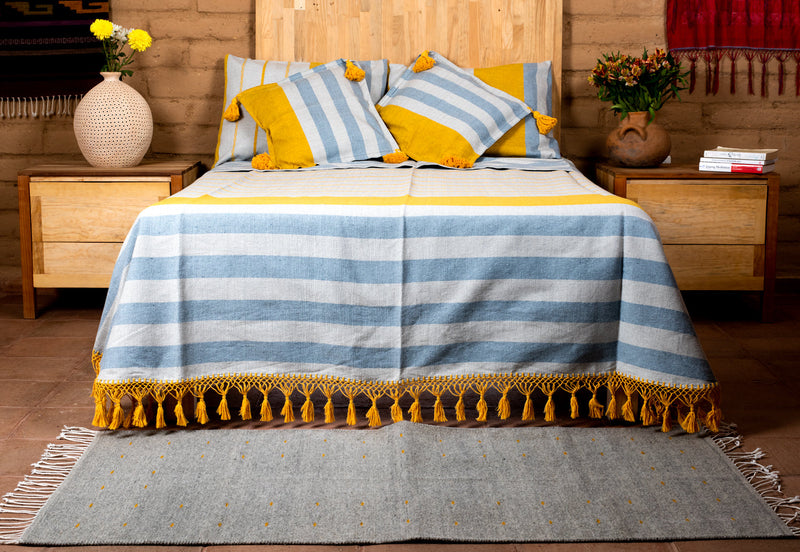 Handwoven Bed Set