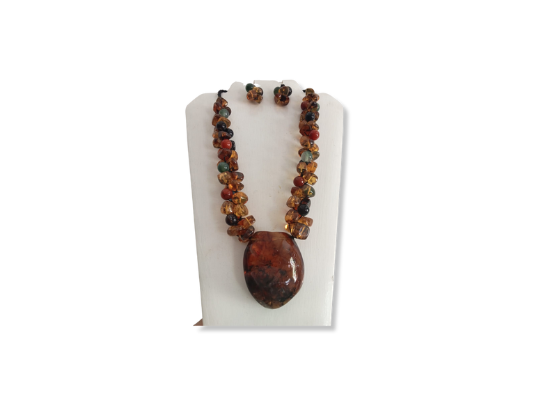 Amber Necklace with Agate Pendant