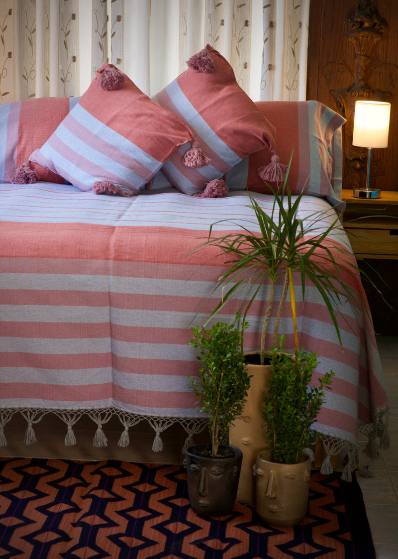 Handwoven Bed Set