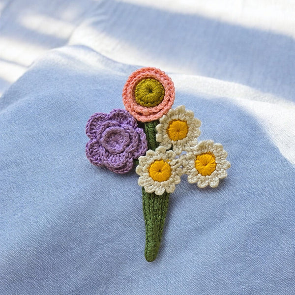 Daisy Brooch