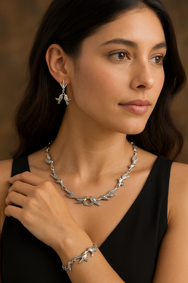Kissing Birds Jewelry Set