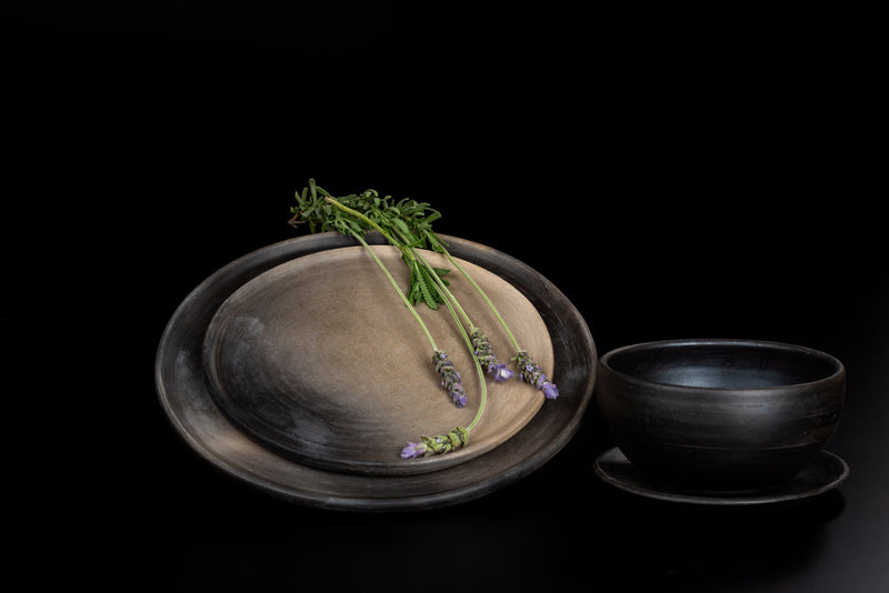 Lavanda Classic Dinnerware