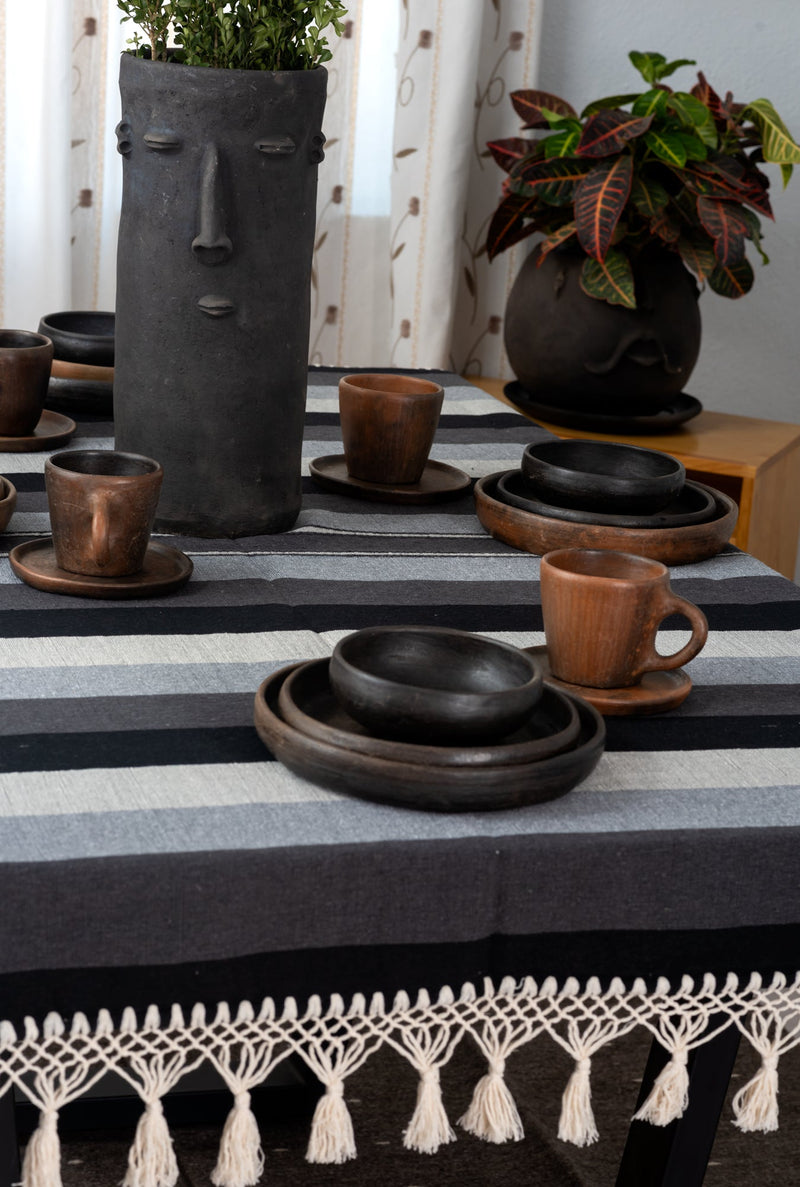Pueblo Nuevo Table Linens
