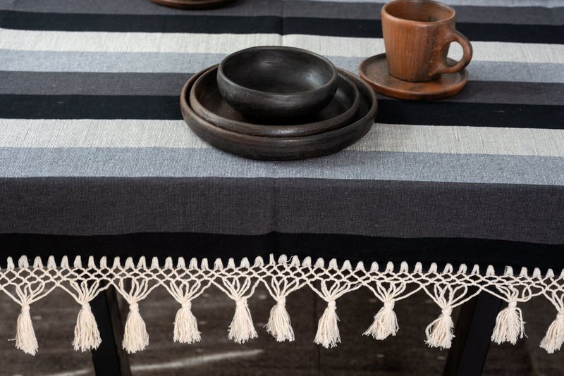 Pueblo Nuevo Table Linens
