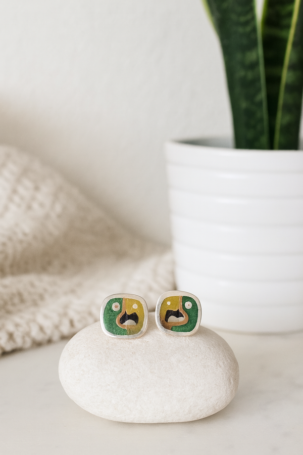 Mini Perico Tamayo Earrings