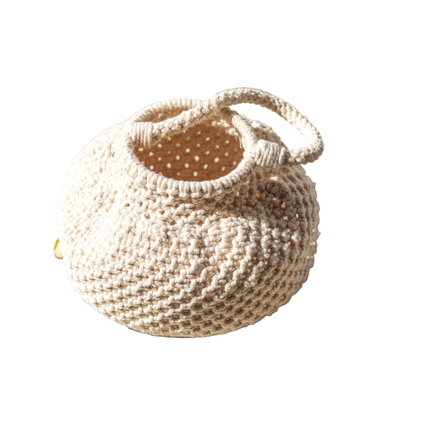 Naga Macrame Bucket Bag, in Off White