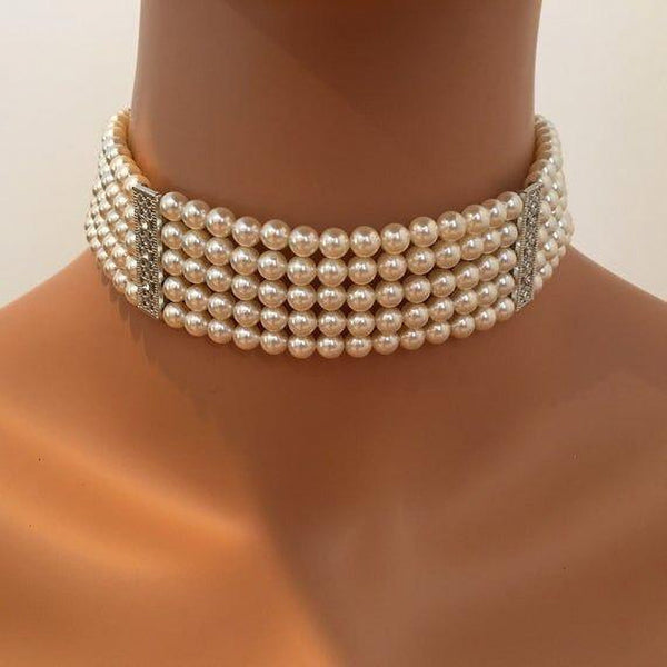 Pearl Choker Necklace Design For The Bride & Her Gang