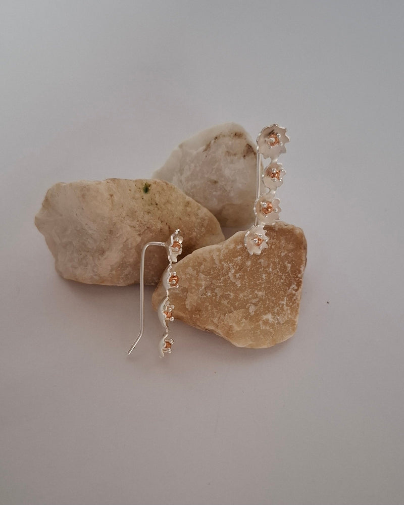 Flor x 4 Primer Latido Earrings – Earjacket