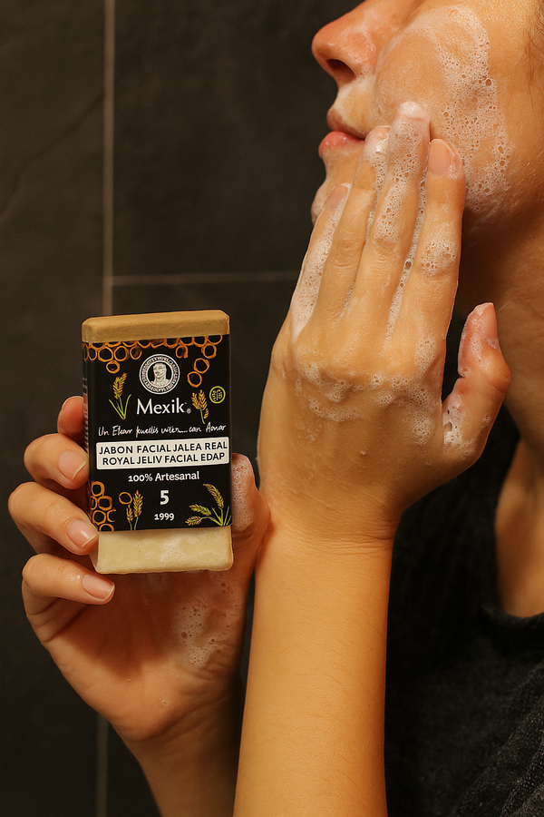 Royal Jelly Facial Soap