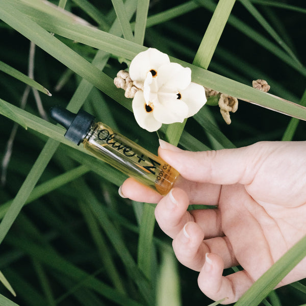 Get Glowing Set - Olive + M