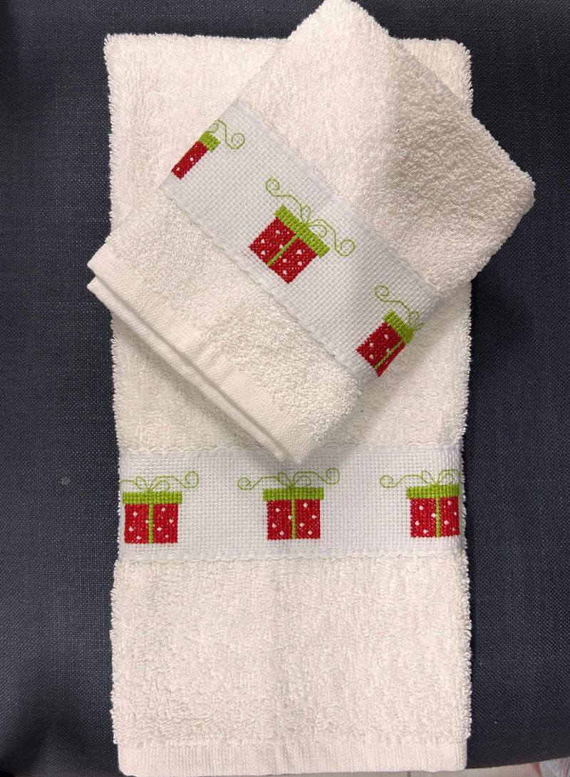 Christmas Gifts Embroidered Bath Towel Set