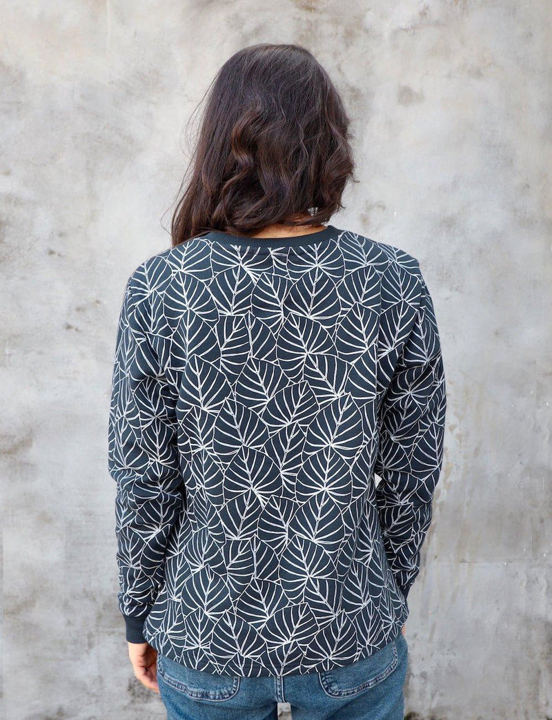 Botanical Navy Organic Fleece Sweater - Passion Lilie