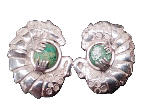 Armadillo-Inspired Earrings with Malachite