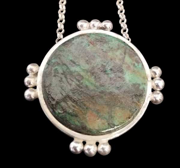 Oval Malachite Pendant