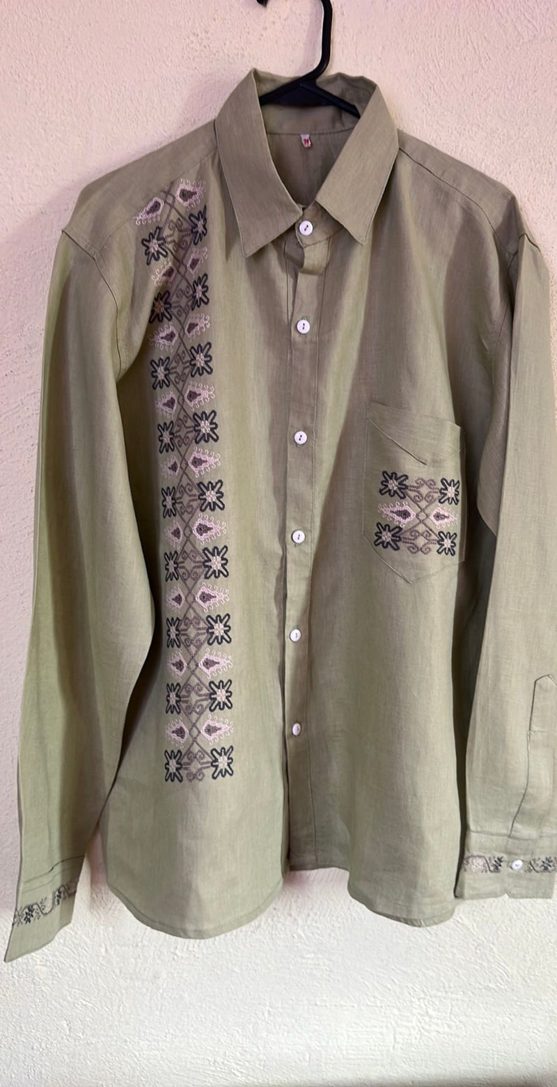 Star and Corn Motif Men’s Shirt