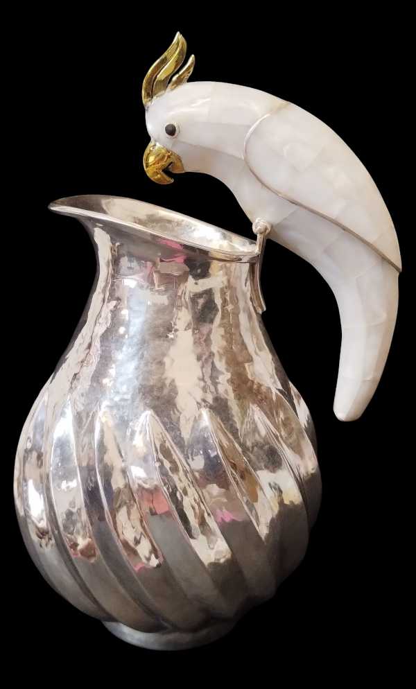 Cockatoo Pitcher