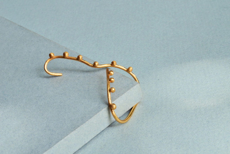 Panapjé & Katumare Set – Earrings and Earcuff