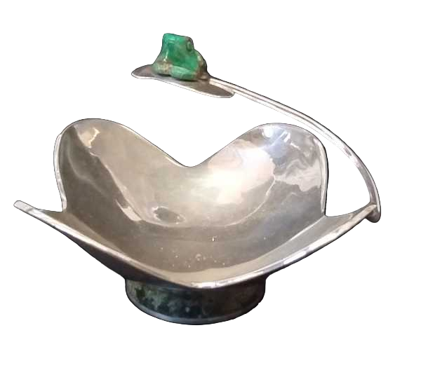 Frog Themed Clover Centerpiece